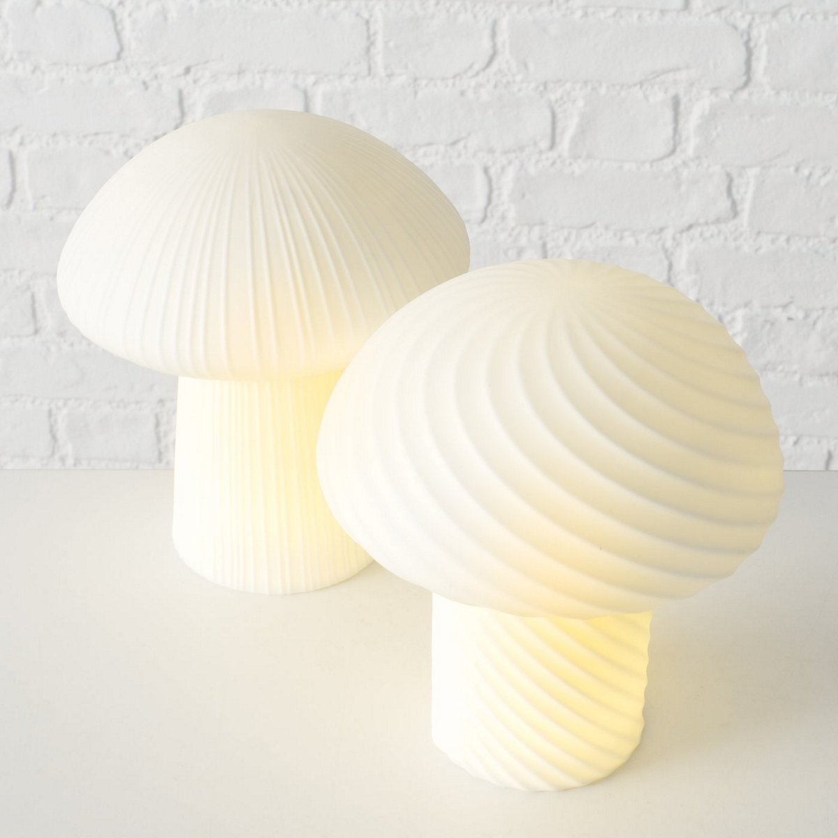 ΜΑΝΙΤΑΡΙ 2/ass LED ΛΕΥΚΟ Rayno H20cm D17cm Polyresin